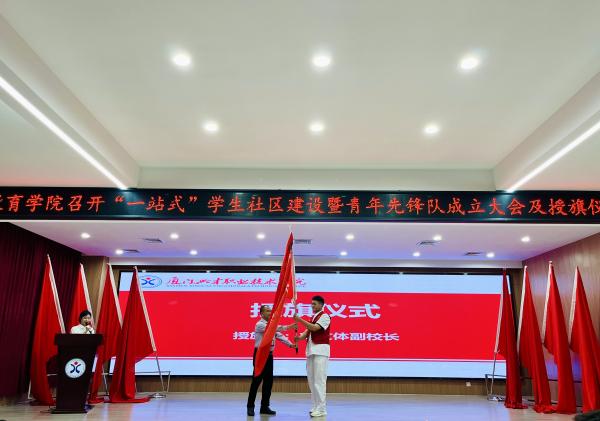 8c80ffdb34a29cab5bdb89c41c0ee44.jpg 8c80ffdb34a29cab5bdb89c41c0ee44.jpg